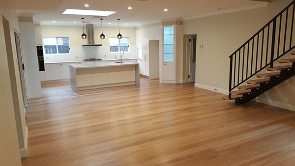 Timber look hybrid flooring